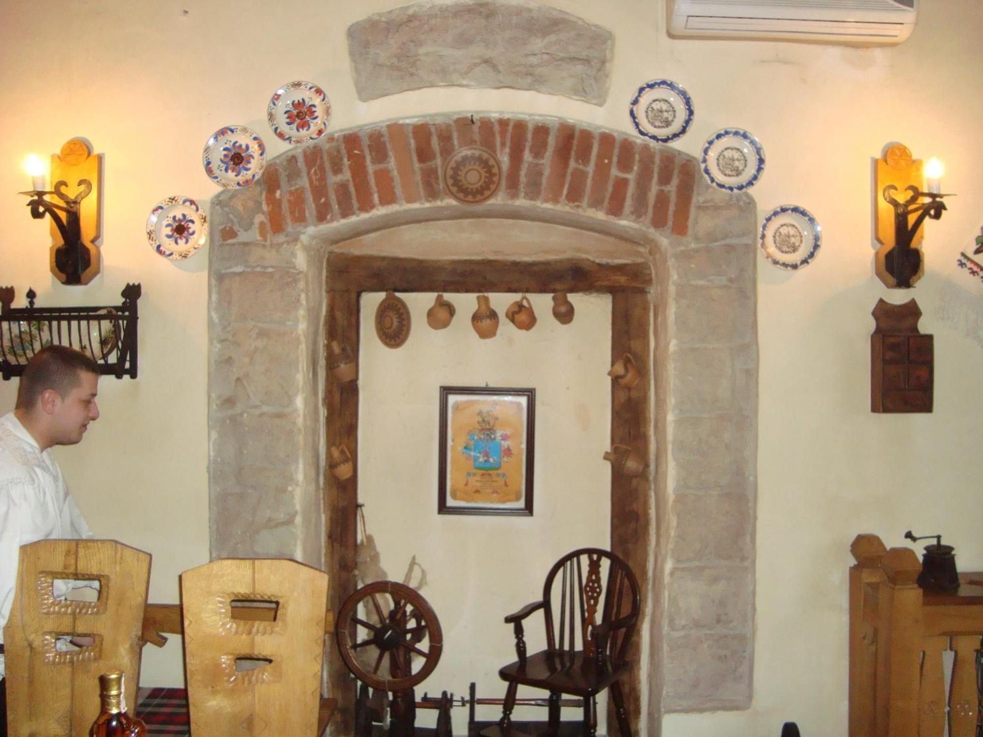 Pension Casa Iurca Sighetu Marmatiei Exterior photo